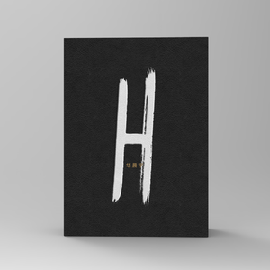 用手臂长的大黑牛互插无毛嫩
